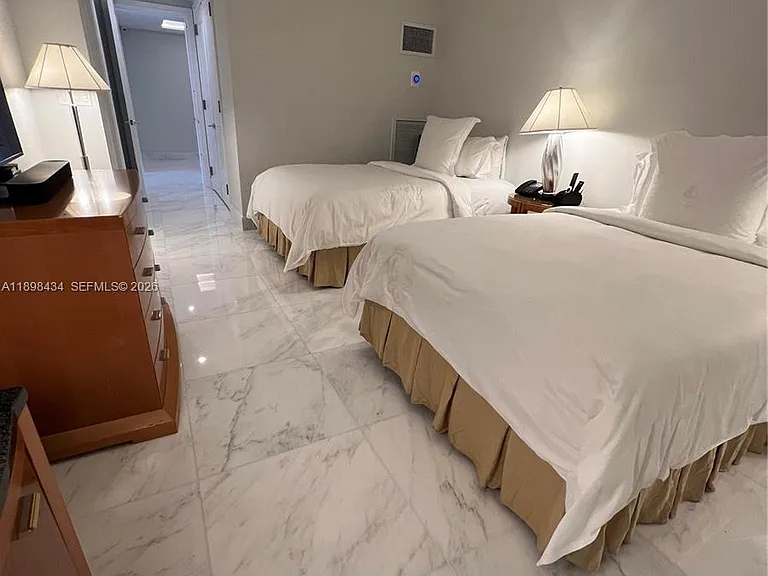 1435 Brickell Ave #3307 — Photo 35