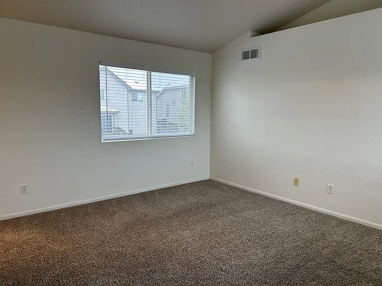 2145 Clipper Way — Photo 9