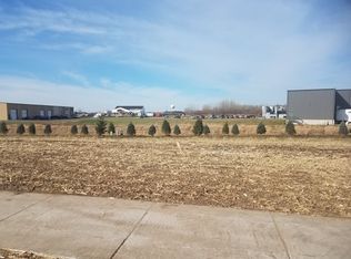 1103 Ballweg Ln, Waunakee, WI 53597
