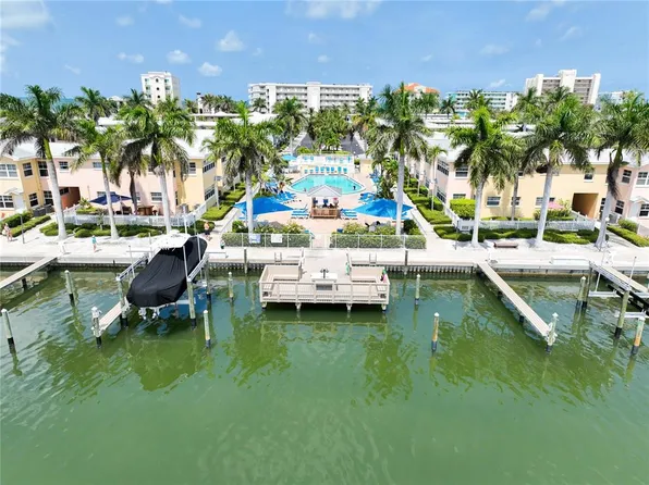 19417 Gulf Blvd #A-204, Indian Shores, FL 33785