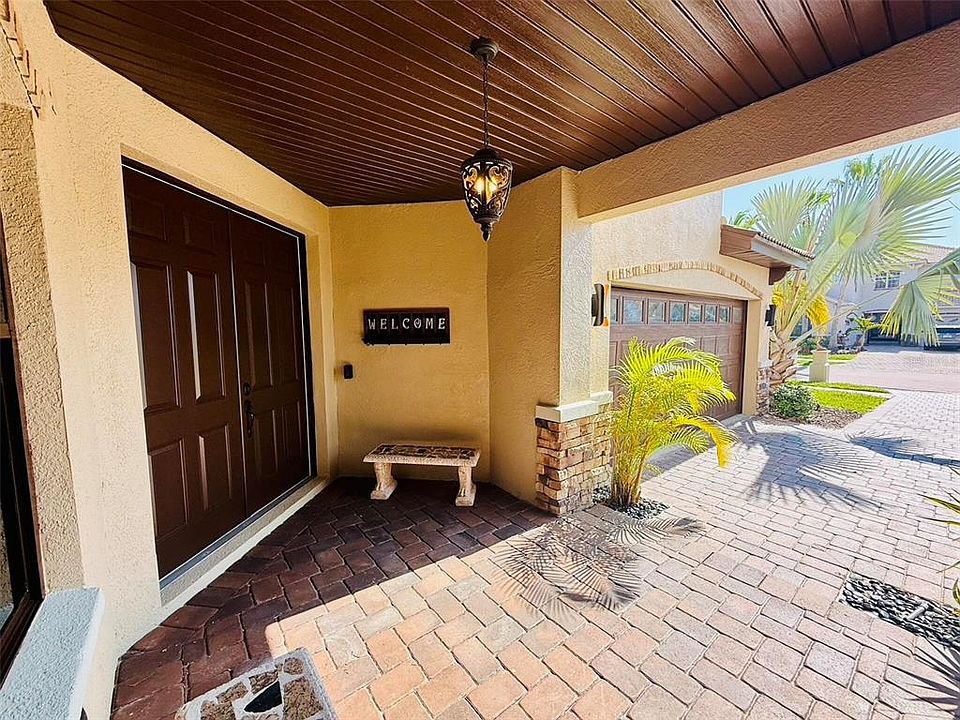 18018 Malakai Isle Dr, Tampa, FL 33647 | MLS #O6362798 | Zillow