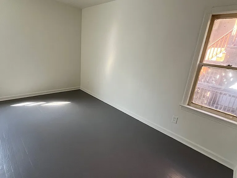 790 Eddy Rd #2 — Photo 11