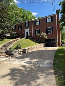 922 Woodland Ave, South Charleston, WV, 25303