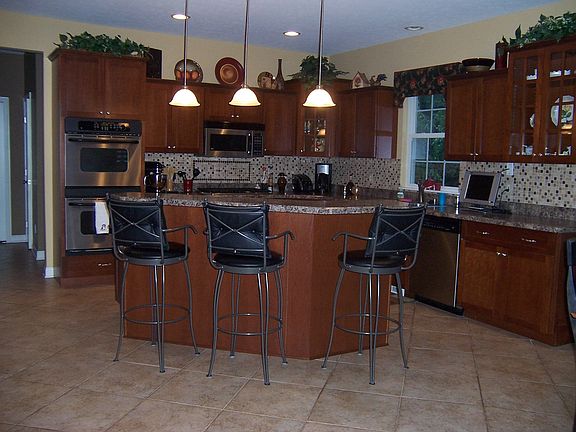 5th image of 9308 Wallingford Dr