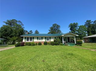 2502 Meg Dr, Linden, AL 36748