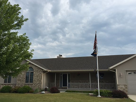2nd image of 345 Oak Ct