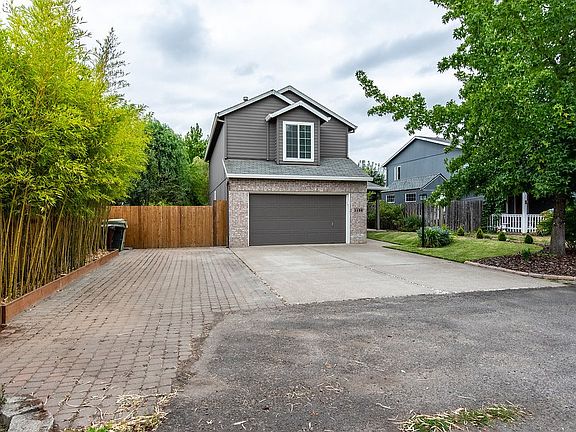 2nd image of 1199 SE 72nd Ave