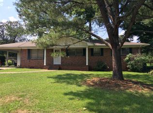 732 Dauphine Dr, Birmingham, AL 35214