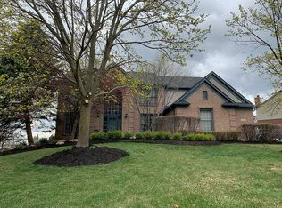 4100 Holly Ln, Rochester, MI 48306