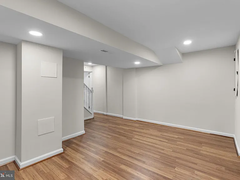 3351 Buehler Ct #99 — Photo 37