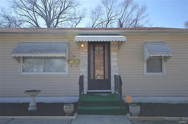 14 Edgar St photo 1