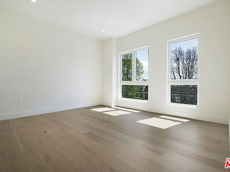 2496 S Centinela Ave #3 — Photo 8