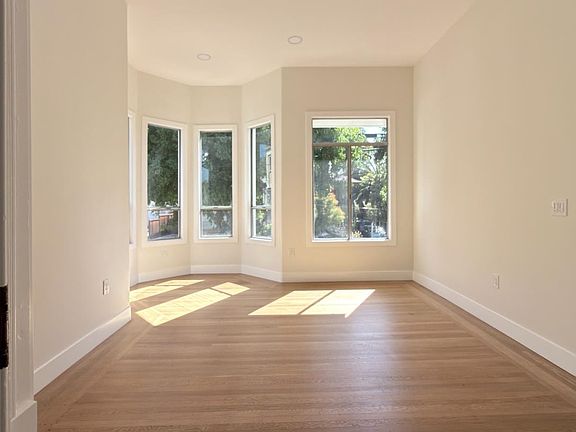5th image of 1633 Harmon St