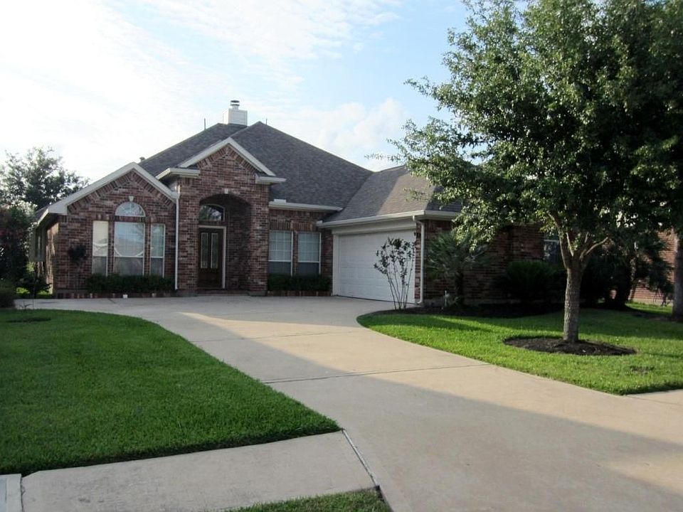 1st image of 9919 Heron Meadows Dr