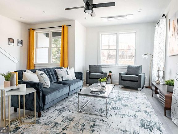 4th image of 340 Eugenia St SW #203