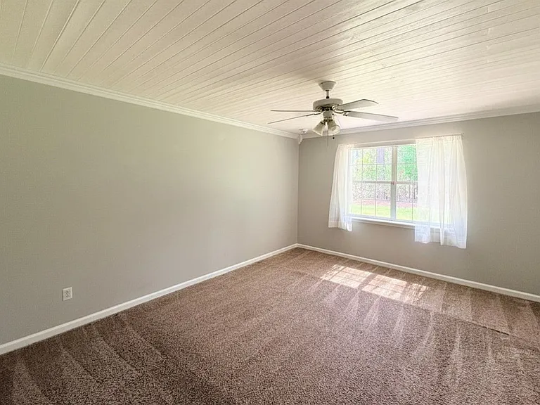 236 Woodbridge Rd — Photo 27