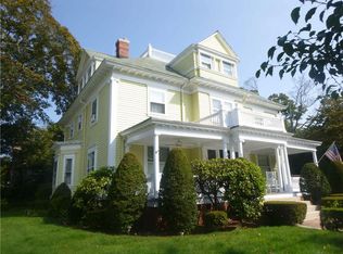 140 Walcott St, Pawtucket, RI 02860