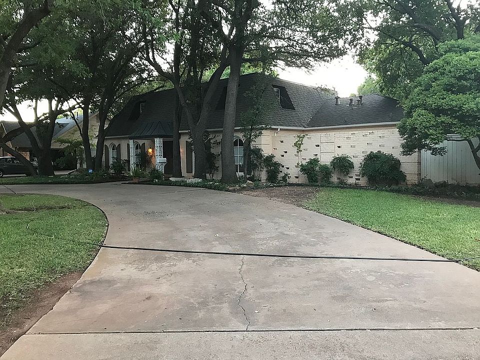 1st image of 1718 Elmwood Dr