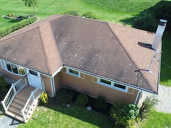 2nd image of 21 Willow St