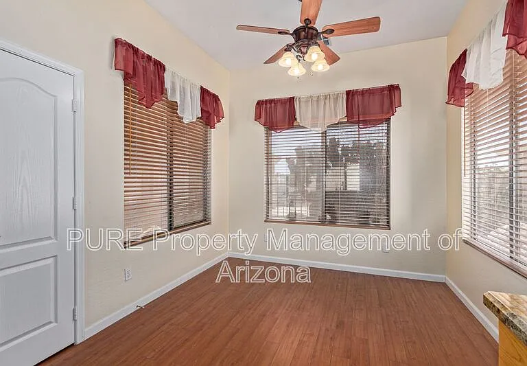 737 S Sycamore Pl — Photo 13
