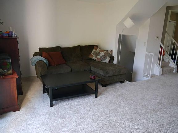 4th image of 3274 Alpine Dr #23