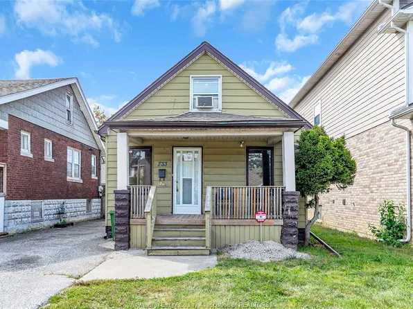733 Randolph Ave, Windsor, ON N9B 2T7