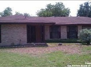 3520 Pinebluff Dr, San Antonio, TX 78230