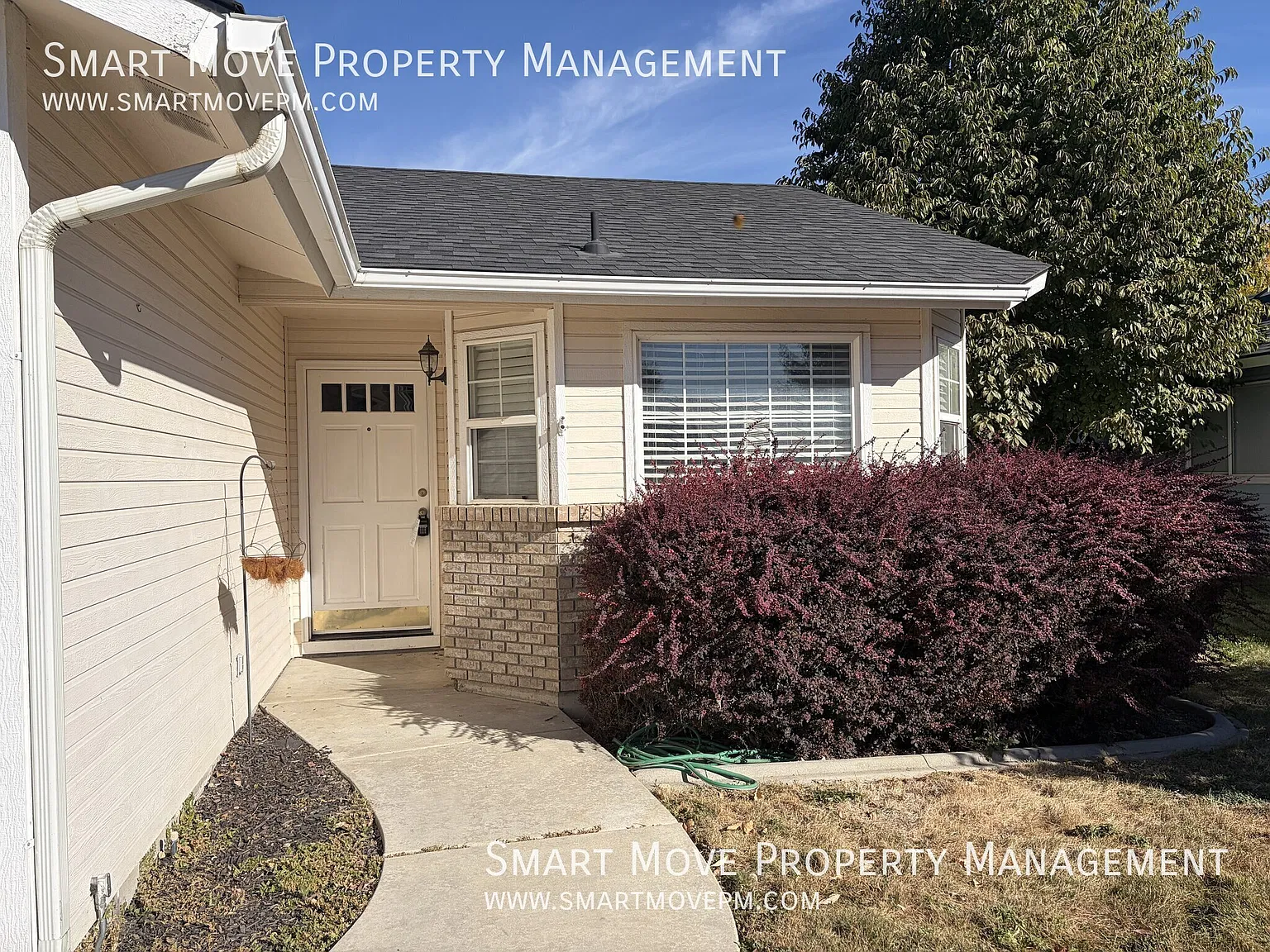 Single level 3 bed centrally located in Meridian. New Paint! — Photo 2