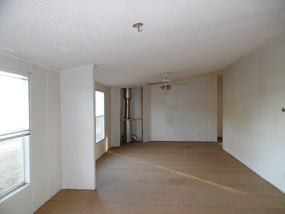 3rd image of 143 Dennis Hills Dr