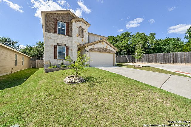 1st image of 827 Cowhide Dr