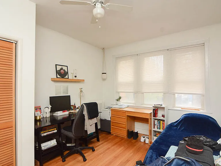 1929 W Crystal St #2A — Photo 12