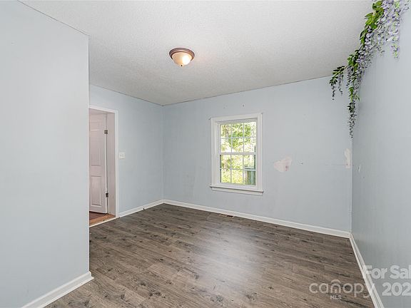 29th image of this home