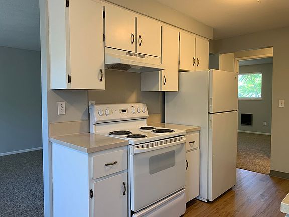 4th image of 2605 T St APT 4