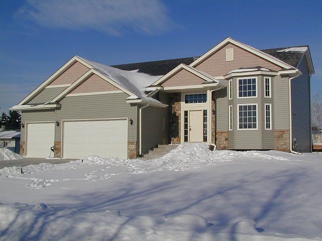 1st image of 8540 Dunkirk Ct NE