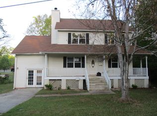 409 Dennis Ave, Moncks Corner, SC 29461