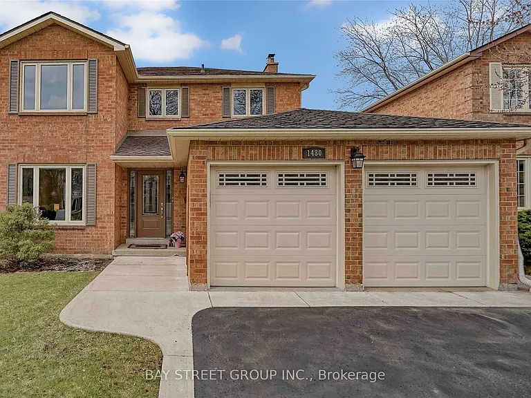 1480 Princeton Cres — Photo 1