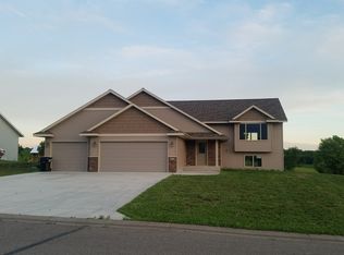 250 Ridge Way, Holdingford, MN 56340