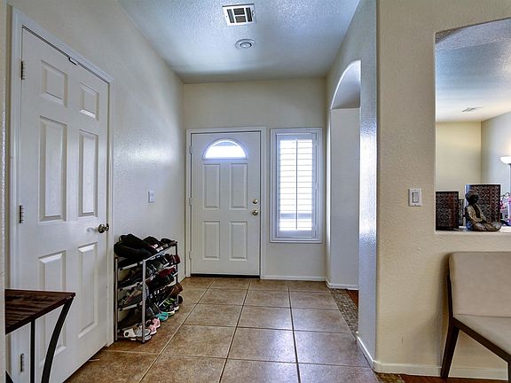 3rd image of 4438 Lobero Ave