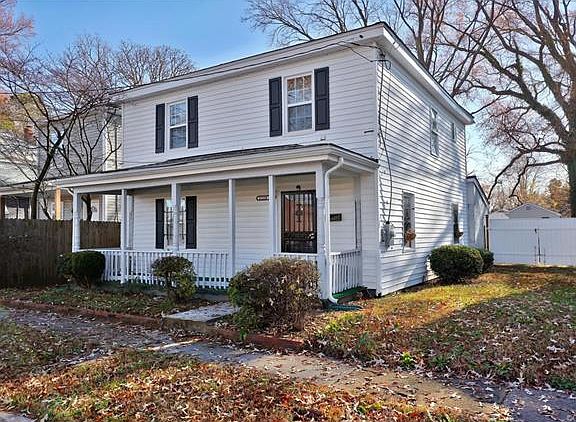 2nd image of 2120 Joplin Ave