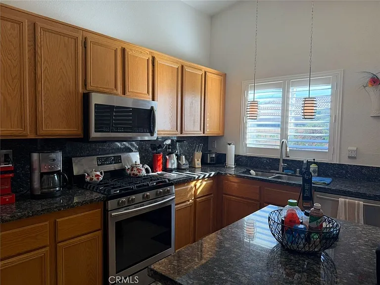 37677 Emerson Dr — Photo 10