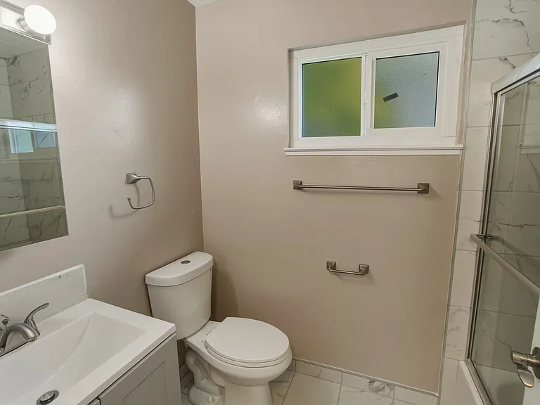 1540 Hesket Way — Photo 21