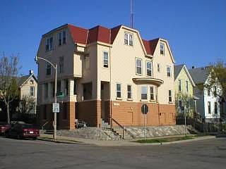 2nd image of 603 E Meinecke Ave