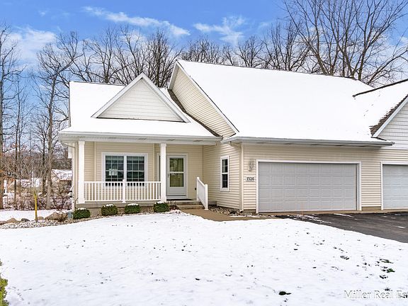 2nd image of 1526 Ivy Wood Ct