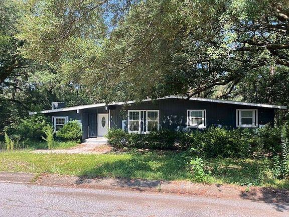 3rd image of 2113 Cornell Dr