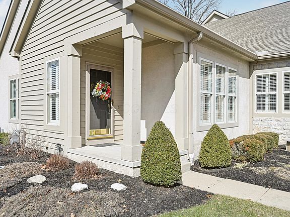 3rd image of 6222 Langton Cir