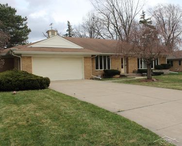 28 Ardmore Pl, Saginaw, MI, 48602