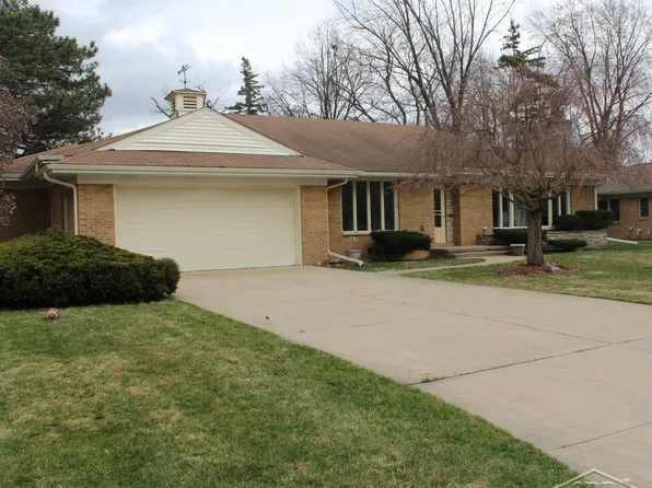 28 Ardmore Pl, Saginaw, MI 48602