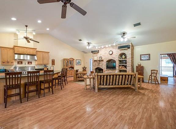 5th image of 17201 Primavera Cir