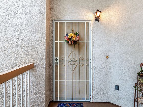 4th image of 2913 Antonio Dr Unit 203