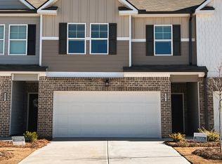 4671 Fullerton Dr, Oakwood, GA 30566